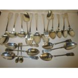 A quantity of Gerogian silver spoons, approx weight 789g