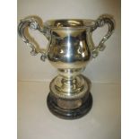 A sterling silver golf trophy, approximate weight 465g