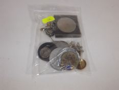 A Small Quantity Of Modern Coins & Other Items