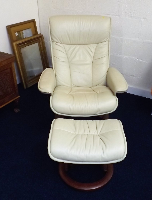 Ekornes Stressless Cream Leather Recliner & Stool