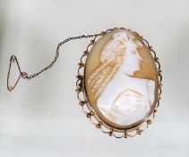 An Early 20thC. Gold Mounted Cameo Of Classical Fi
