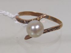 A 10ct Gold Pearl Ring