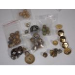 A Quantity Of Antique & Vintage Buttons