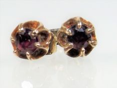An Set Of Gold Ruby Set Earrings