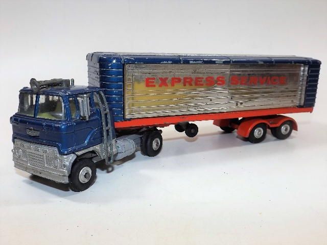 A Corgi Major No.1157 Articulated Trailer