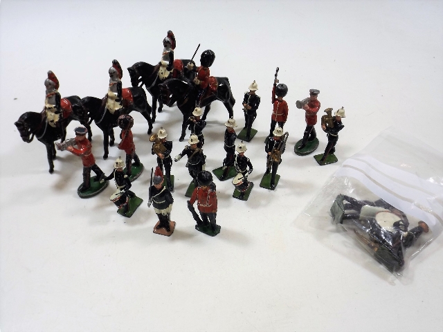 A Quantity Of Painted Metal Toy Guards & Bandsmen