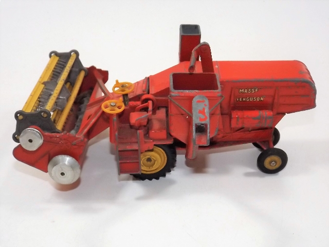 A Corgi Major No.780 Massey Ferguson Combine