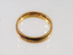 A 22ct Gold Wedding Band
