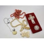 A set of coral beads & other items