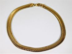 A 9ct gold reticulated link chain necklace
