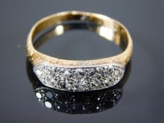 An 18ct gold & diamond ring