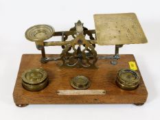 An S. Mordan & Co. set of postal scales with weigh