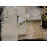 A small quantity of linen including table cloths