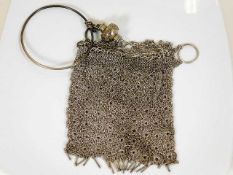 An early 20thC. Chinese silver mesh purse