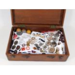 A mahogany case of collectable buttons including s