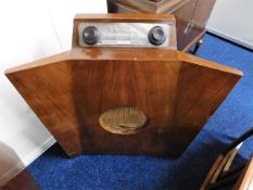 A 1950's retro Murphy 146 batwing valve radio