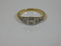 A 1930's 18ct gold & diamond ring