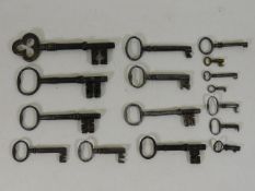 A quantity of sixteen antique keys including 18thC
