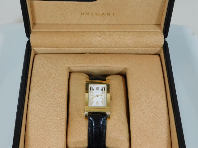 A ladies 18ct gold Bulgari boxed watch