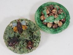 A 19thC. Mafra dish with moth a/f & beetles twinne
