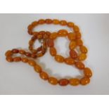 A set of Victorian amber beads approx. 40g