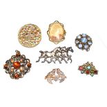 Small quantity of various costume jewellery Condition: