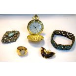 Quantity of various costume jewellery etc Condition: