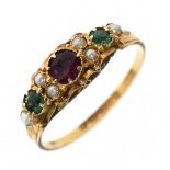 Victorian paste set 9ct gold ring, Birmingham 1895, size O½, 1.3g gross, cased Condition: The