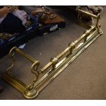 Late 19th/early 20th Century brass fire kerb Condition: