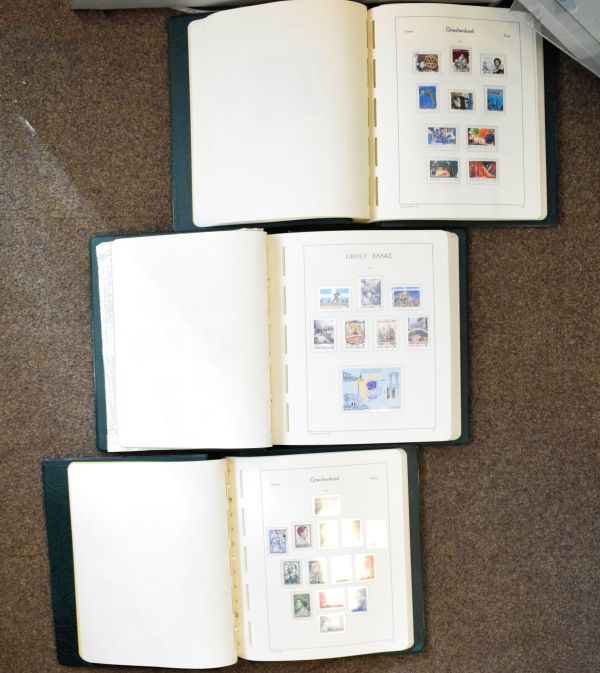Stamps - Greece 1944 -2007, contained in three albums Condition: