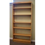 Late 20th Century light oak veneered open bookcase fitted five adjustable shelves Condition: