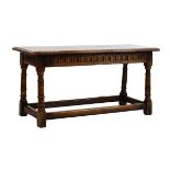 Good quality reproduction oak coffee table on bobbin turned supports Condition: