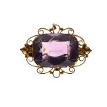 Victorian yellow metal brooch set large amethyst, stamped 9ct Condition: