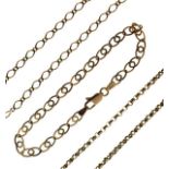 9ct gold necklace, matching bracelet and another 9ct gold necklace, combined weight 18.4g approx