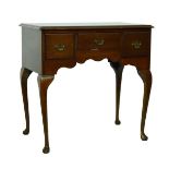 Reproduction mahogany lowboy fitted three drawers, raised on cabriole supports Condition: