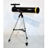 National Geographic telescope with tripod Condition: