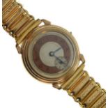 Early 20th Century 9ct gold cased gentleman's wristwatch having Swiss movement, the off-white dial