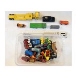 Quantity of various die-cast and other model cars and other vehicles Condition: