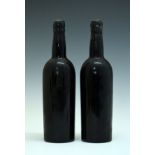 Dow's Vintage Port 1960, two bottles (2) Condition: Seals intact and levels good, produced without a