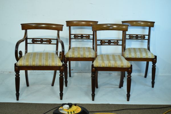 Set of eight William IV rosewood and simulated rosewood yoke back dining chairs, each having a - Image 2 of 8