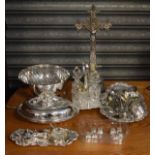 Quantity of silver plated ware including Art Deco design rose bowl, tureen, four bottle cruet etc