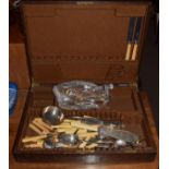 Quantity of silver plated cutlery in a Mappin & Webb oak cased canteen Condition: