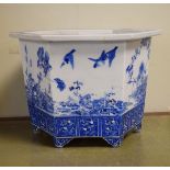 Early 20th Century Japanese hexagonal jardinière having blue and white decoration depicting birds