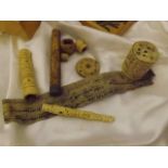 MISC LOT OF SMALL IVORY & BONE ITEMS EST [£10- £20]