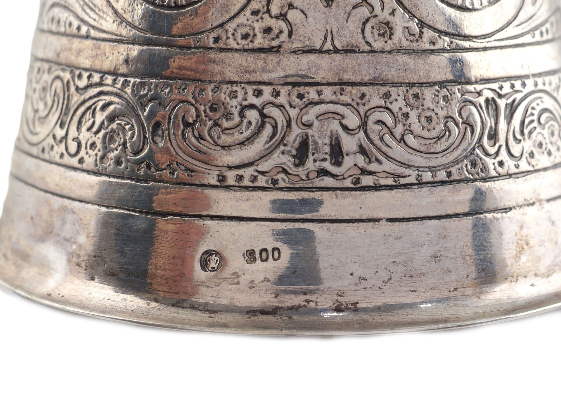 An 800 silver cup Germany, 19th-20th century h. 19,5 cm. - Bild 3 aus 3