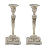 A pair of silver candlesticks Portugal, 20th century peso 1260 gr.