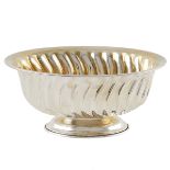 An oval silver centerpiece Italy, 20th century peso 360 gr.