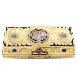 A gold and enamel snuffbox Wien, 1880 peso 93 gr.