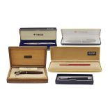 Five vintage pens