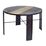 An iron circular table 20th century 65x100 cm.